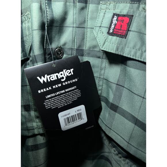 Wrangler Technical Long-Sleeve Work Shirt for Men - Green Check - L - Picture 9 of 9